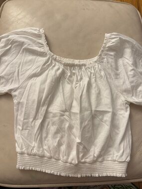 NWOT Mini Boden White Top